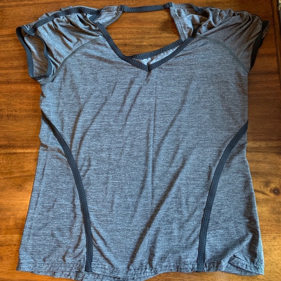 lululemon athletica Tops - Lululemon workout top